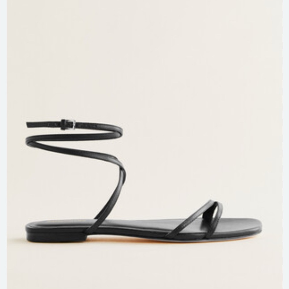 Reformation Magalie Black Strappy Sandals Size 6